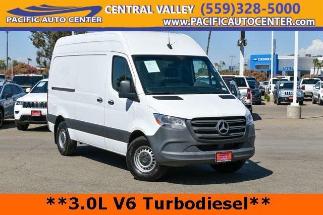 2022 mercedes-benz sprinter 2500 standard roof