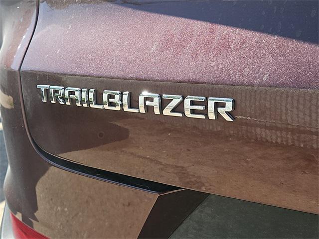2023 chevrolet trailblazer lt