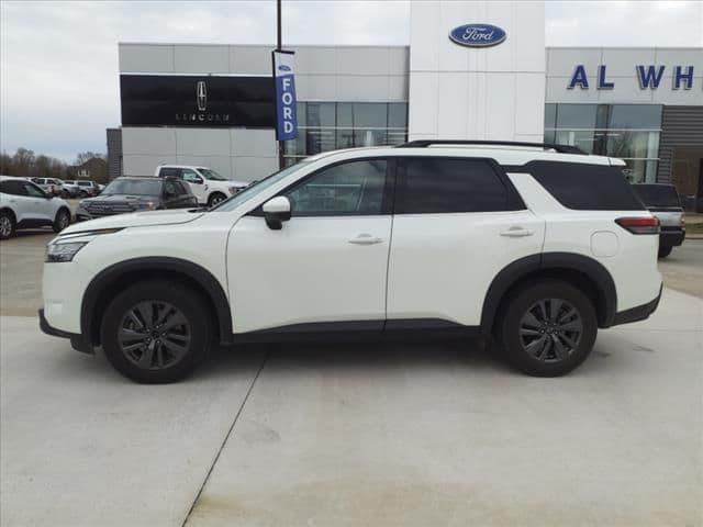 2022 nissan pathfinder sv in manchester, tennessee