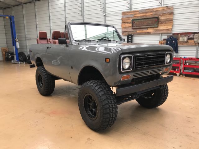 international scout 2 fully restored, third row, 4x4, king ranch, destroyer grey