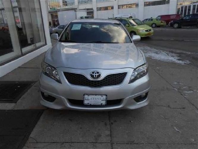 2010 toyota camry le in astoria, ny