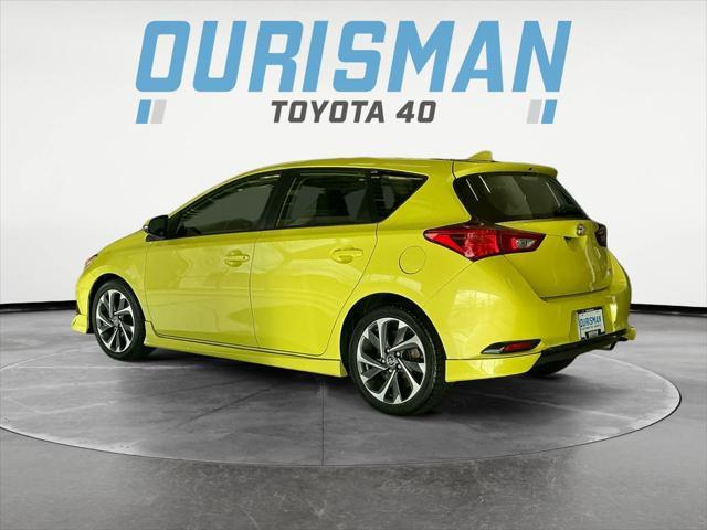 2018 toyota corolla im base