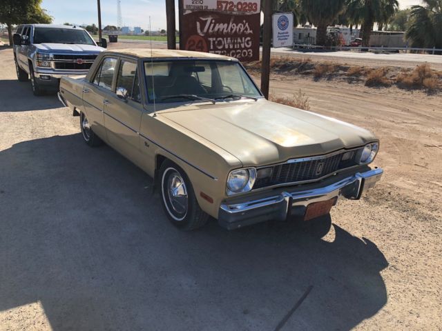 1975 plymouth valiant brougham
