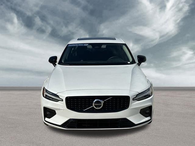 2024 volvo s60 b5 plus dark