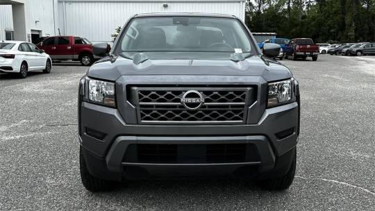 2023 Nissan Navara (Frontier) sv