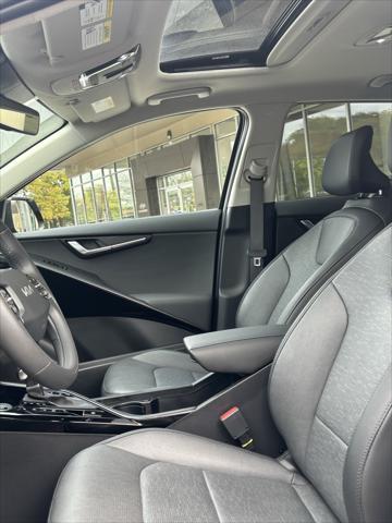 2024 kia niro touring