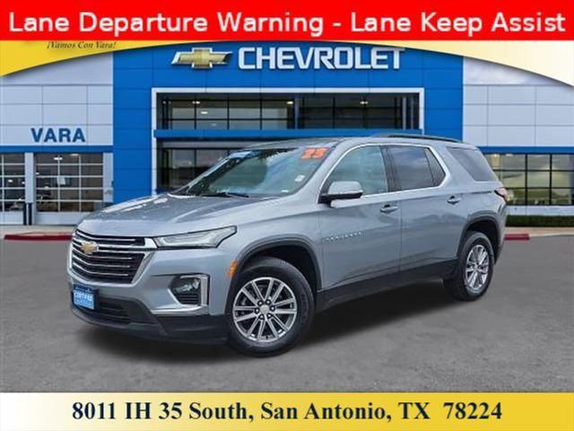 2023 chevrolet traverse lt leather