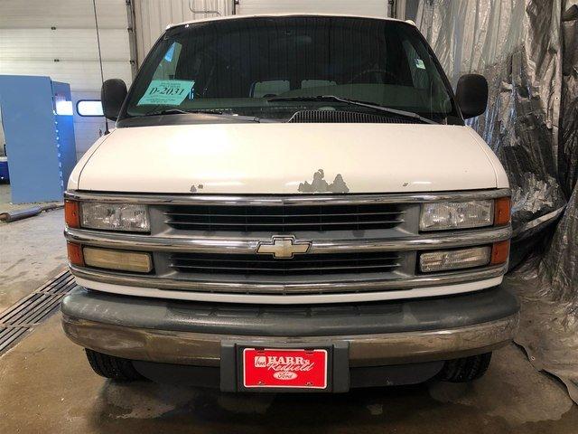 used 2001 chevrolet express 3500 extended passenger redfield, sd 57469 for sale in redfield, south dakota