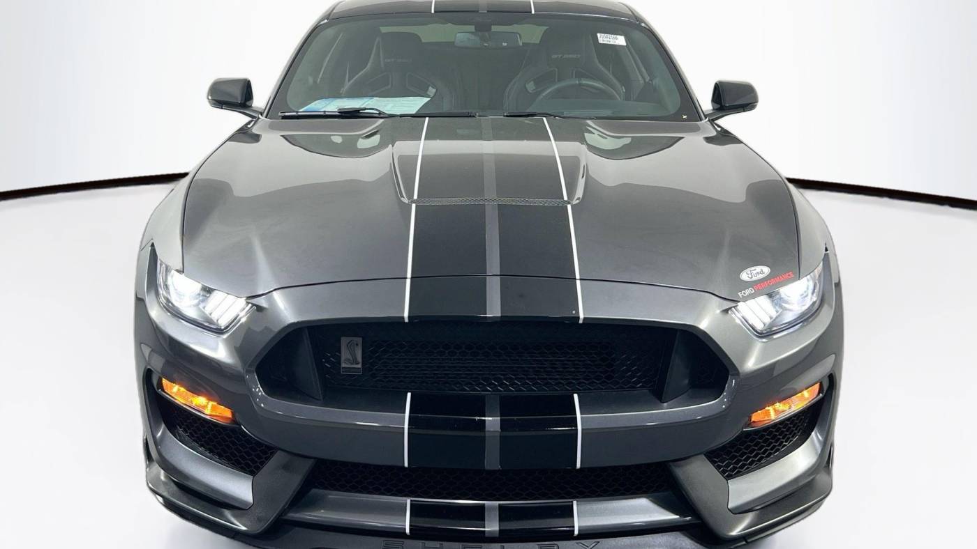 2018 ford mustang