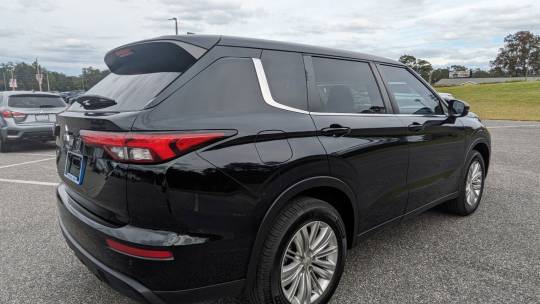 2022 Mitsubishi Outlander