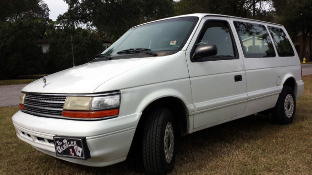 no reserve!! only 88,025 miles. 100% florida. great carfax. 3rd row
