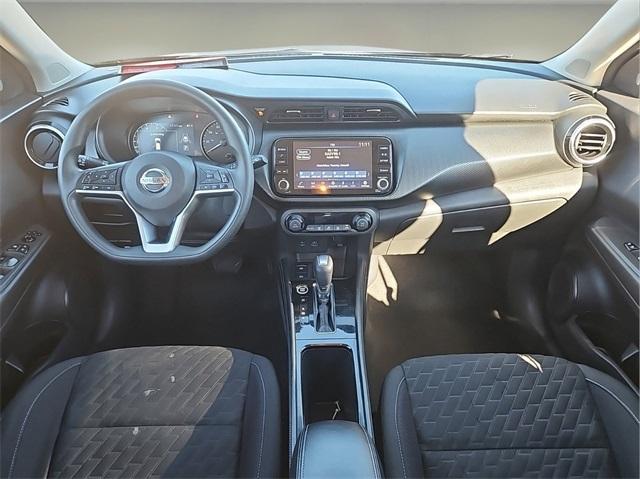 2021 nissan kicks sv