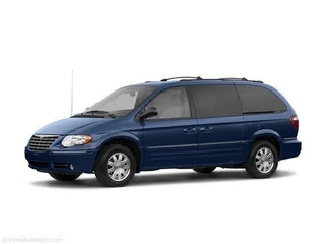 2005 chrysler town & country touring for sale in anchorage, alaska