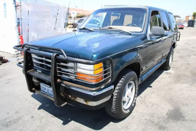1993 ford explorer xlt 4wd automatic 6 cylinder no reserve