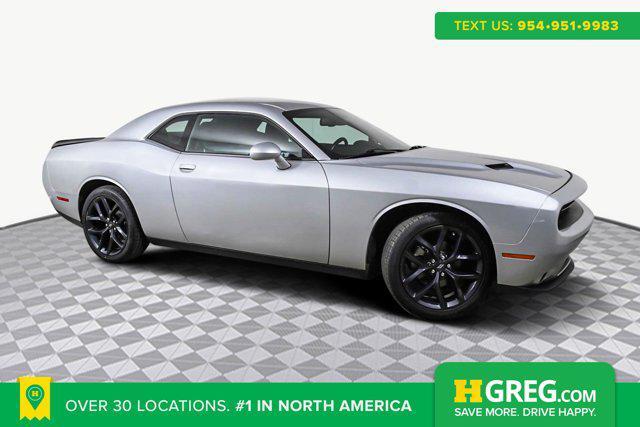 2021 dodge challenger sxt