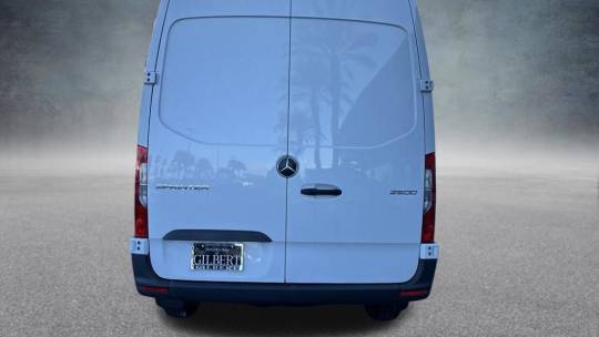 2024 Mercedes-Benz Sprinter