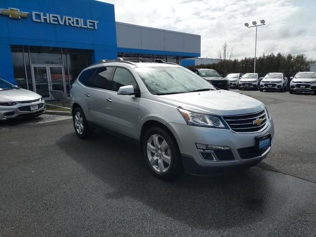 2017 chevrolet traverse lt awd lt 4dr suv w/1lt for sale in east providence, rhode island