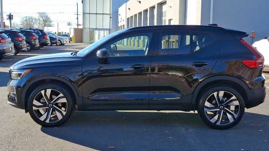 2024 Volvo XC40