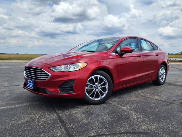 2020 ford fusion se