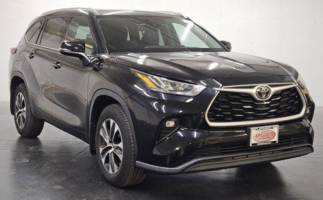 2020 toyota highlander xle