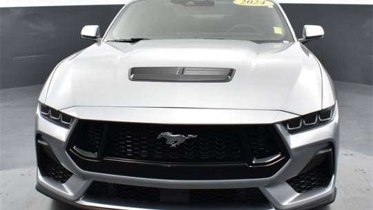2024 ford mustang gt premium fastback