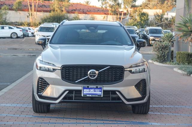 2022 volvo xc60 recharge plug-in hybrid eawd r-design
