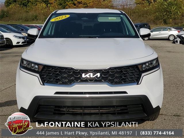2023 kia sorento lx