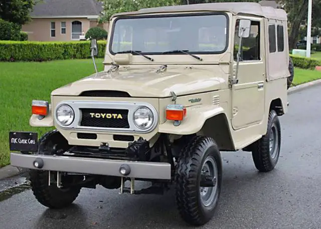 refreshed low mile colombia import 4x4 - 1976 toyota landcruiser fj40 - 4k mi