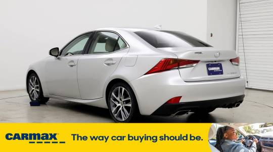 2019 Lexus IS