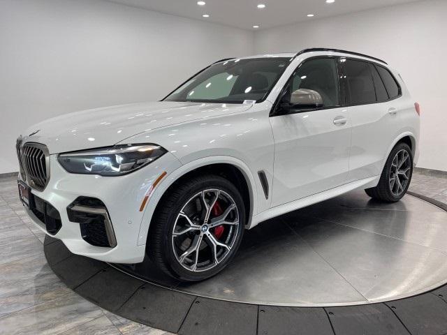 2022 bmw x5 m50i