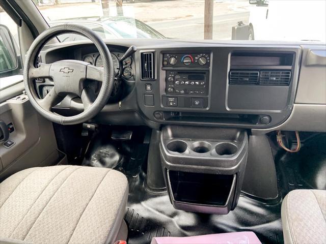 2007 chevrolet express 3500 lt