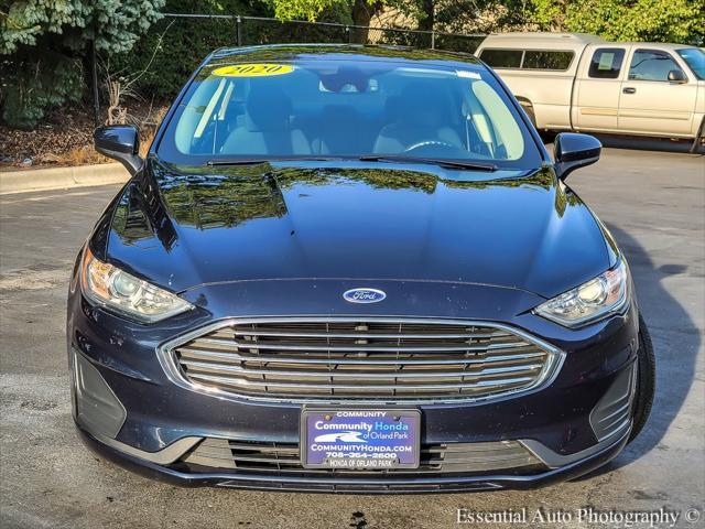 2020 ford fusion se