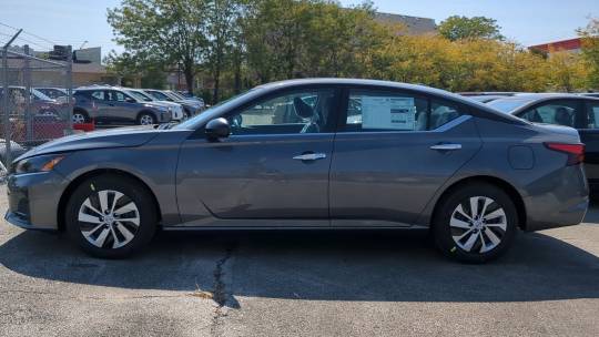 2025 Nissan Altima