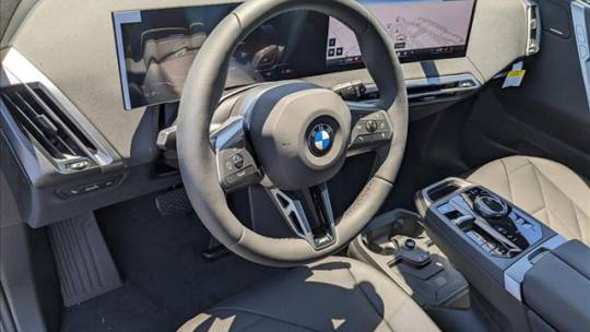 2025 BMW iX
