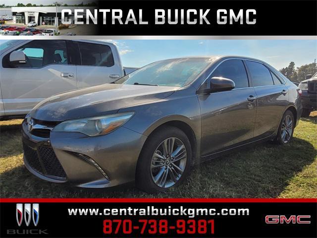 2017 toyota camry se