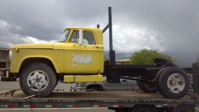 1966 dodge d500 2 ton cab & chassis wth 5th wheel plate arizona truck