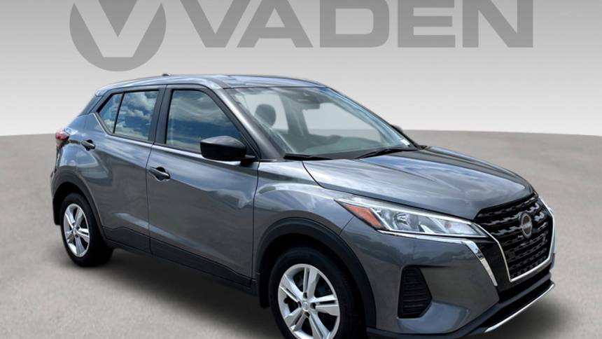 2023 nissan kicks s