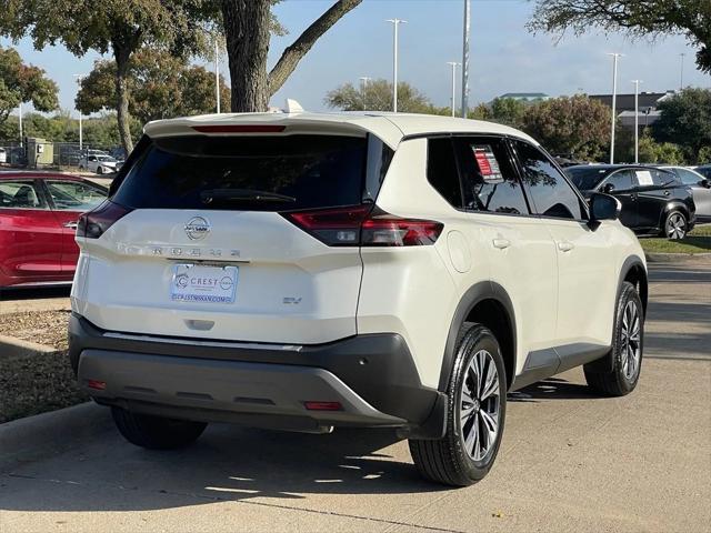 2021 nissan rogue sv