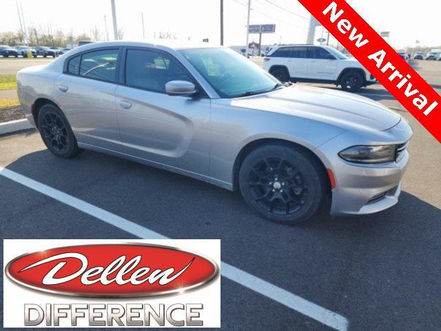 2016 dodge charger se