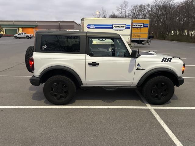 2022 ford bronco black diamond