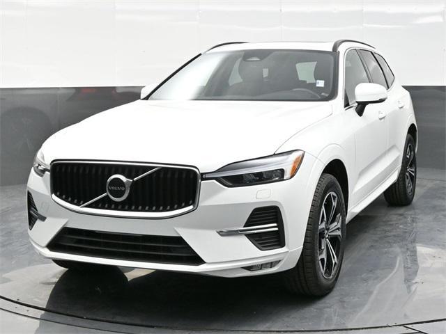 2022 volvo xc60 b5 momentum