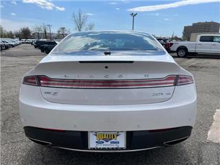2020 Lincoln MKZ standard