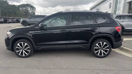 2024 Volkswagen Taos se