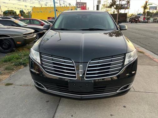 2017 lincoln mkt