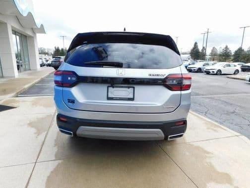 2023 honda pilot touring in chester, indiana