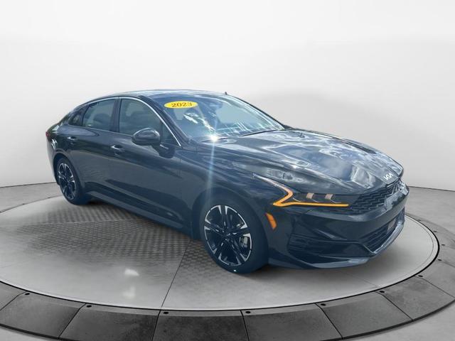 2023 kia k5 gt-line