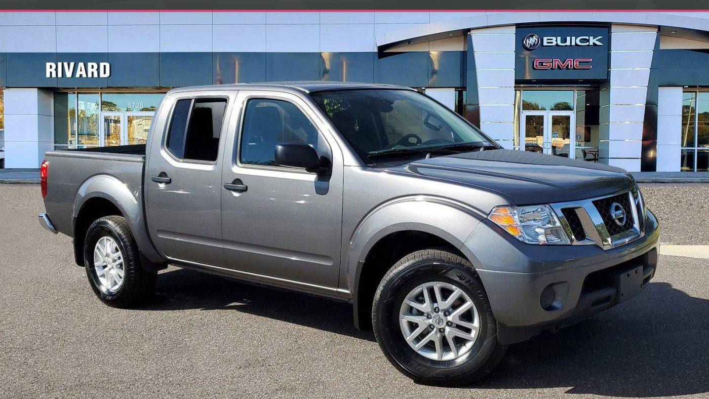 2021 nissan frontier sv