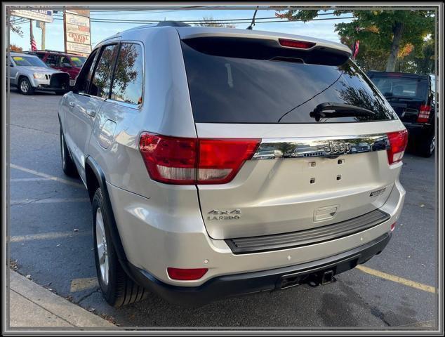 2011 jeep grand cherokee laredo