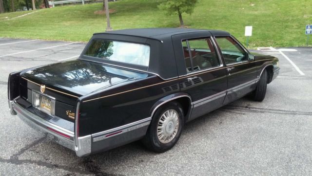 1993 cadillac deville - beautiful triple black deville with low mileage