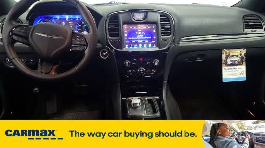 2016 Chrysler 300